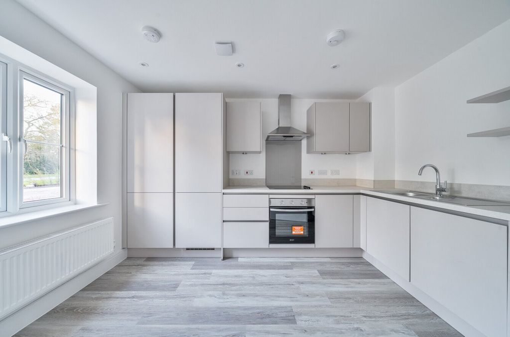 Property photo 3 of 10 Picture No. 26