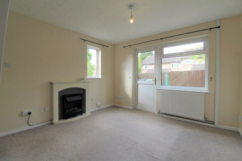 Property photo 3 of 9