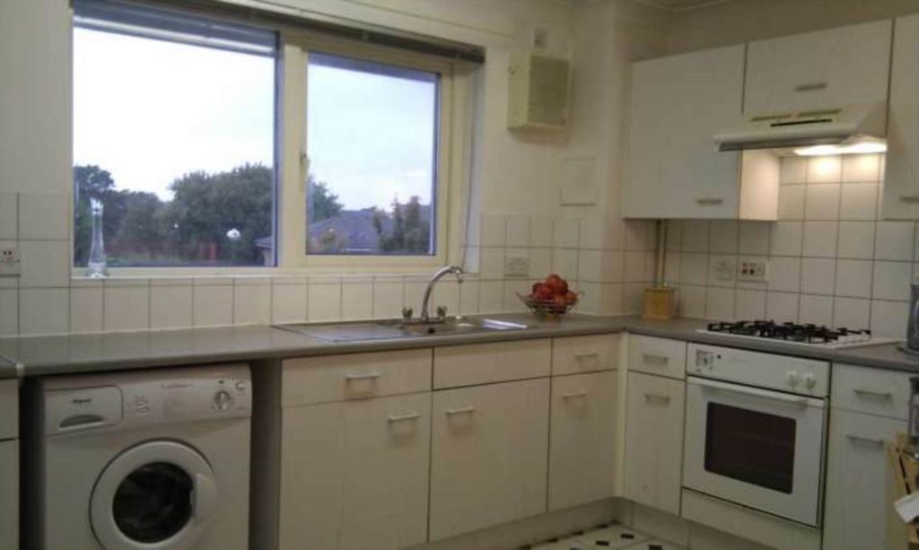 Property photo 2 of 5