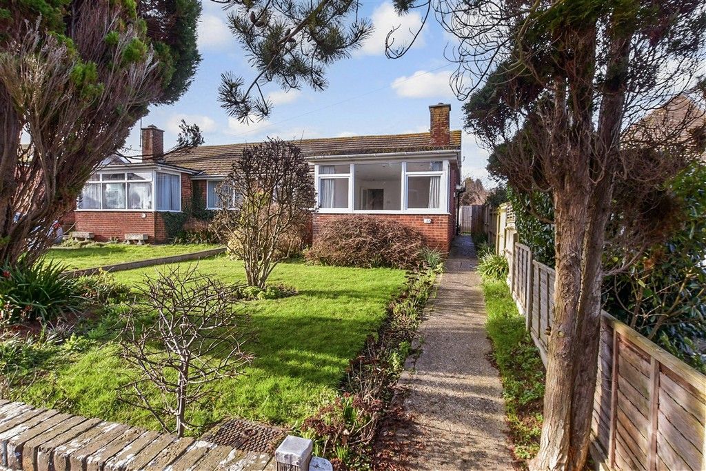 Property photo 1 of 17 External (Web)