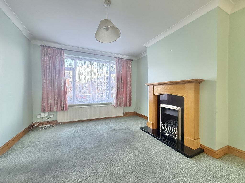 Property photo 2 of 15 Photo 11