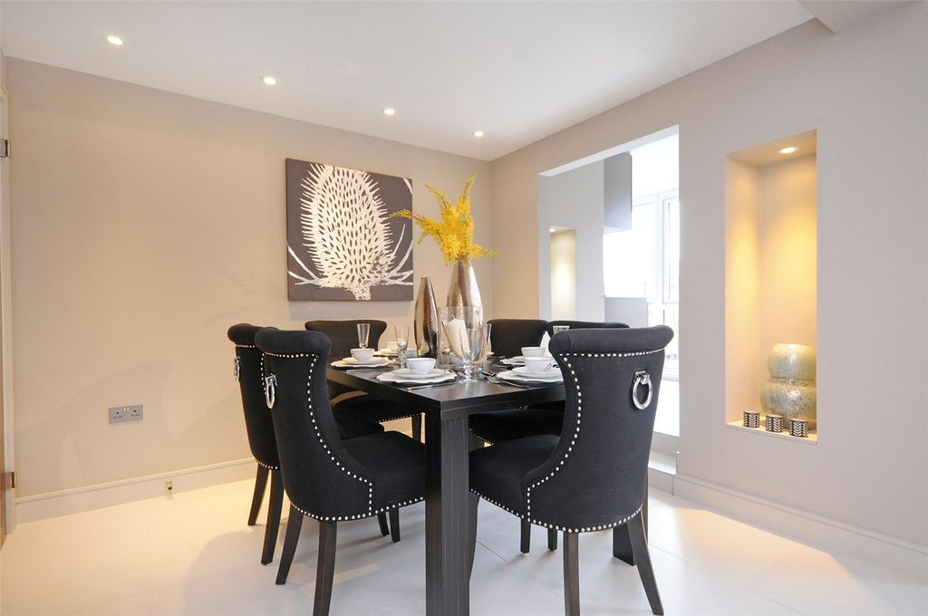 Property photo 2 of 10 Picture No. 04