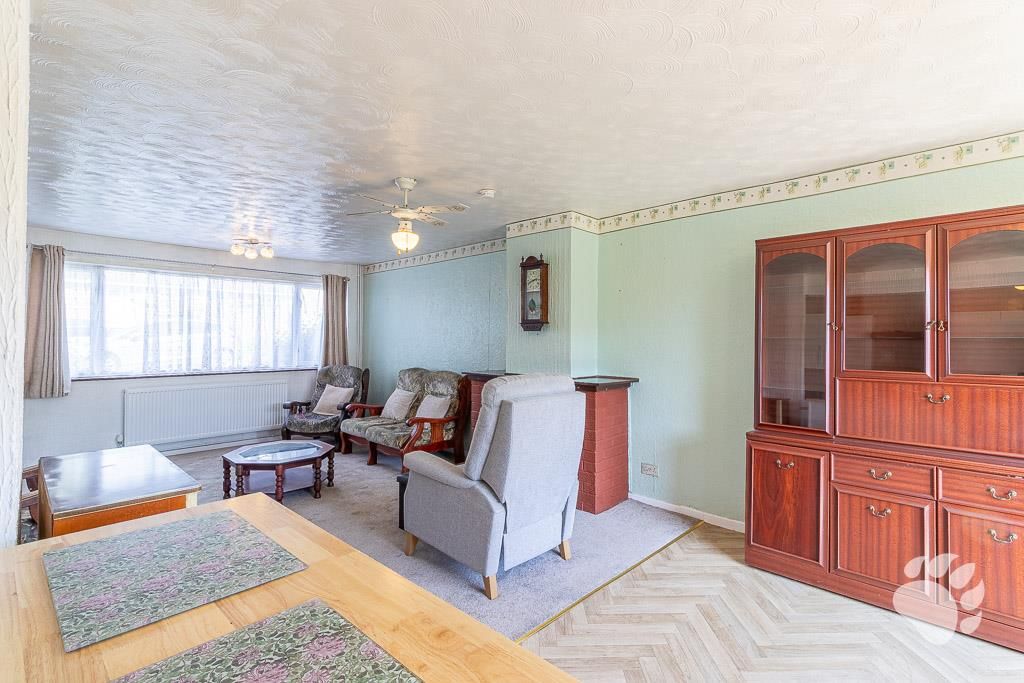 Property photo 3 of 22 Kitchen/Lounge/Diner