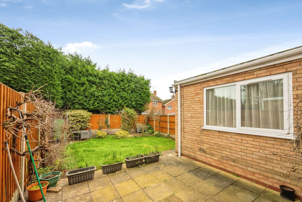 Property photo 3 of 14