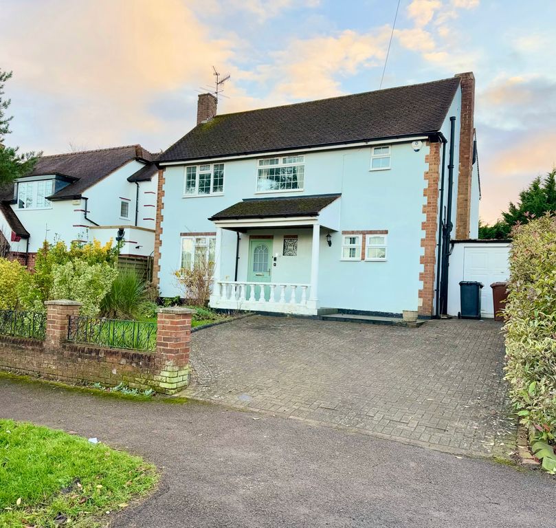 Property photo 1 of 32