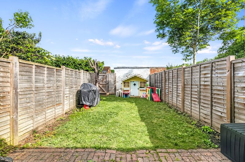 Property photo 2 of 17 Photo 4