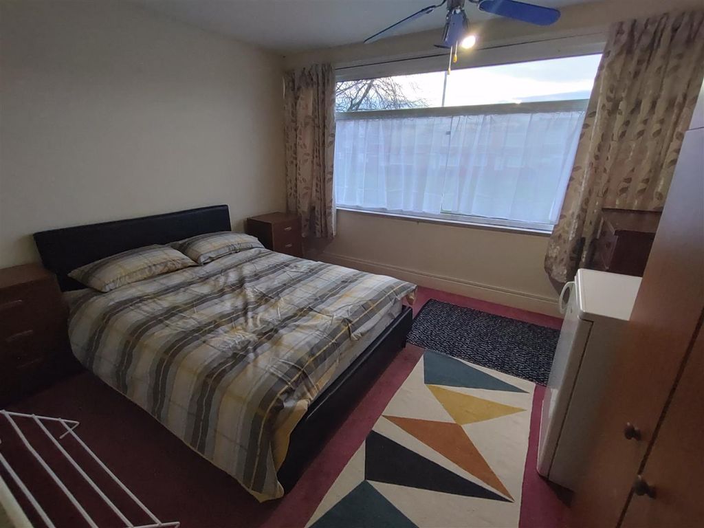 Property photo 2 of 7 Processed-6Fe024B8-3116-4676-807A-1ba4Df5B7c61_31G