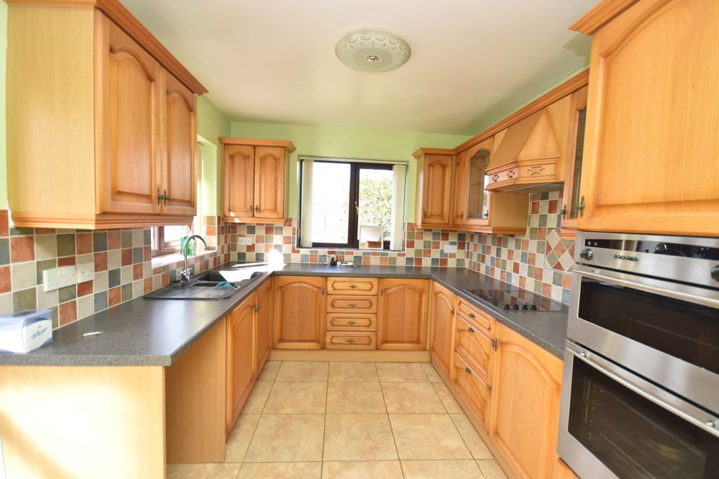 Property photo 2 of 14 Kitchen/Diner
