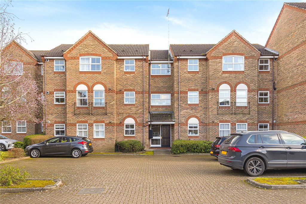 Property photo 1 of 9 594670 (1)