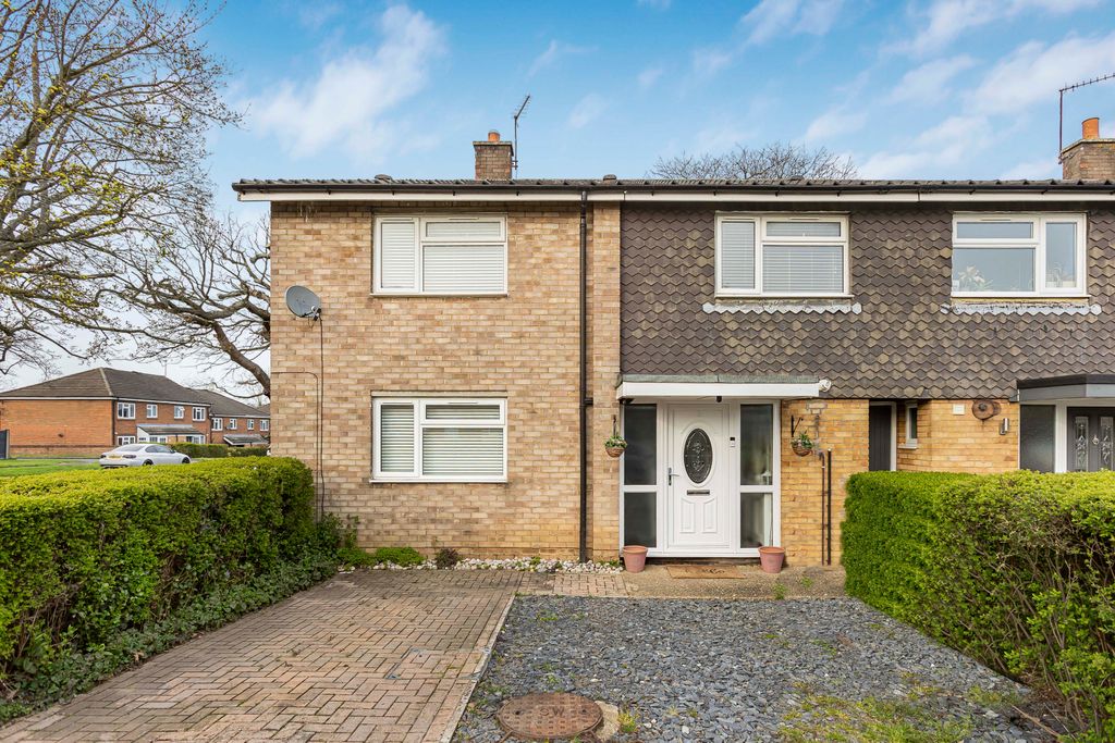 Property photo 1 of 19 Front External