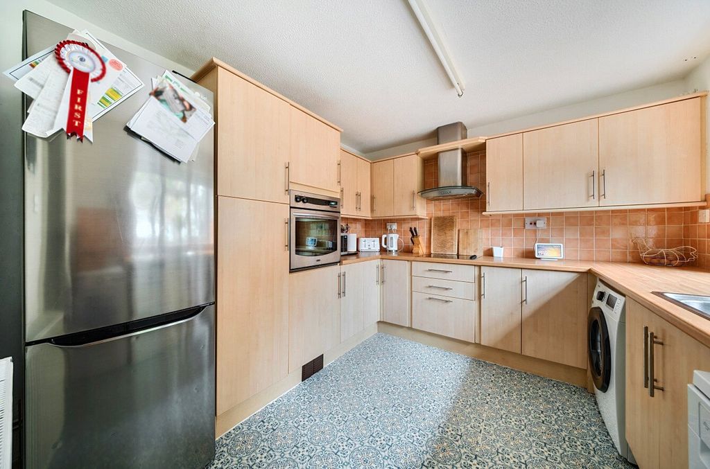 Property photo 2 of 15 Picture No. 02