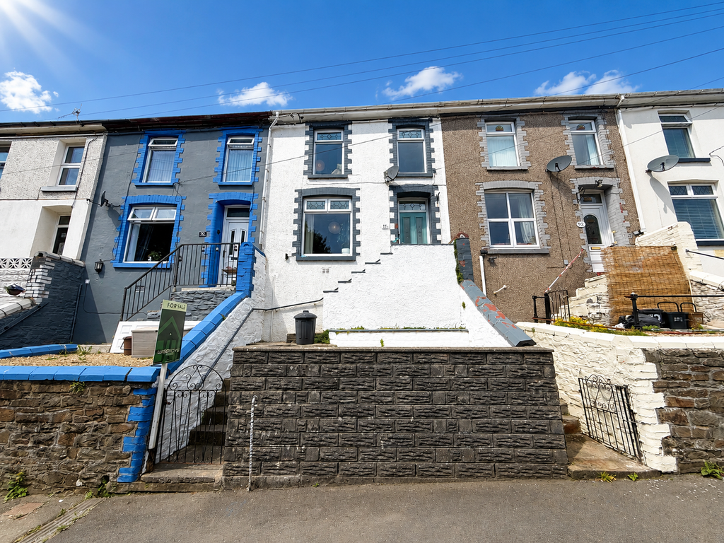Property photo 1 of 26