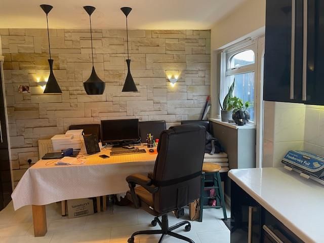 Property photo 3 of 6 Img_5730.Jpg