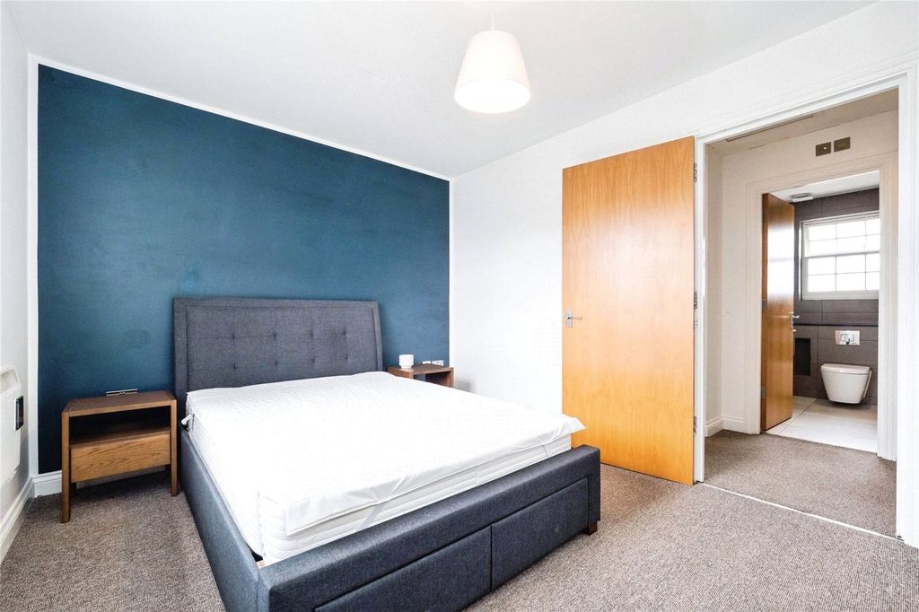 Property photo 1 of 14 Picture No. 37