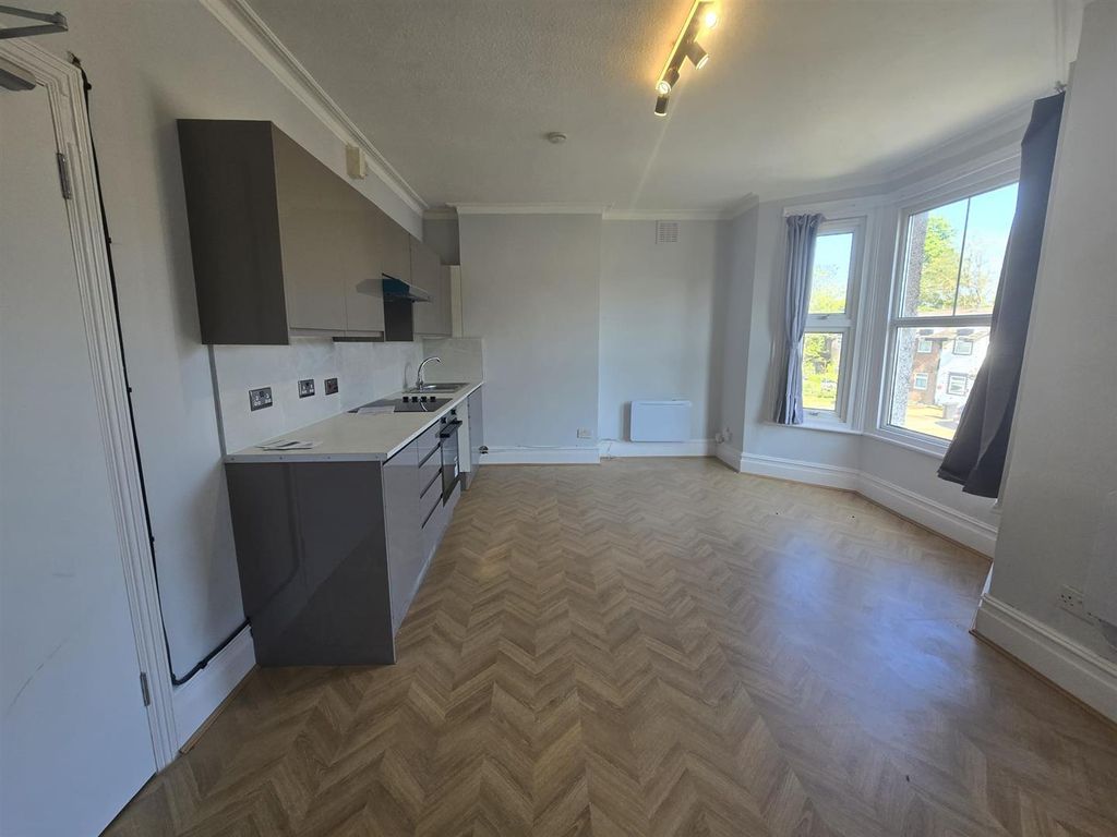 Property photo 2 of 7 Whatsapp Image 2026-04-21 At 16.13.09 (4).Jpeg