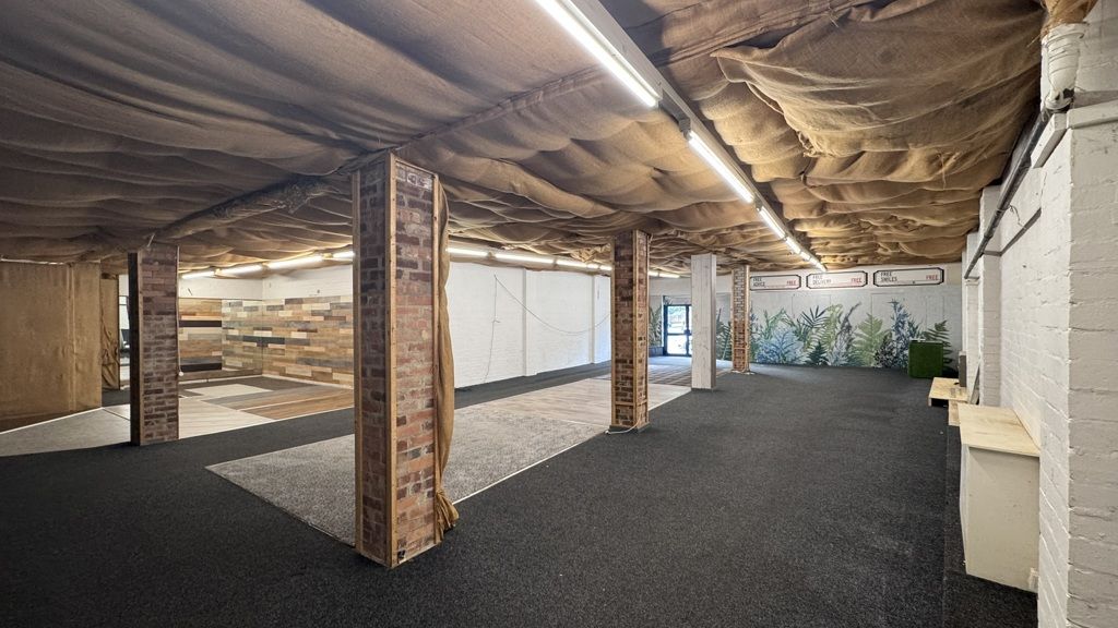 Property photo 3 of 7 Photo 2