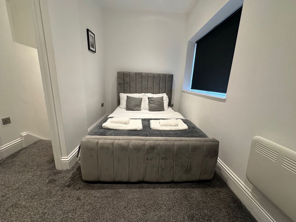 Property photo 2 of 3