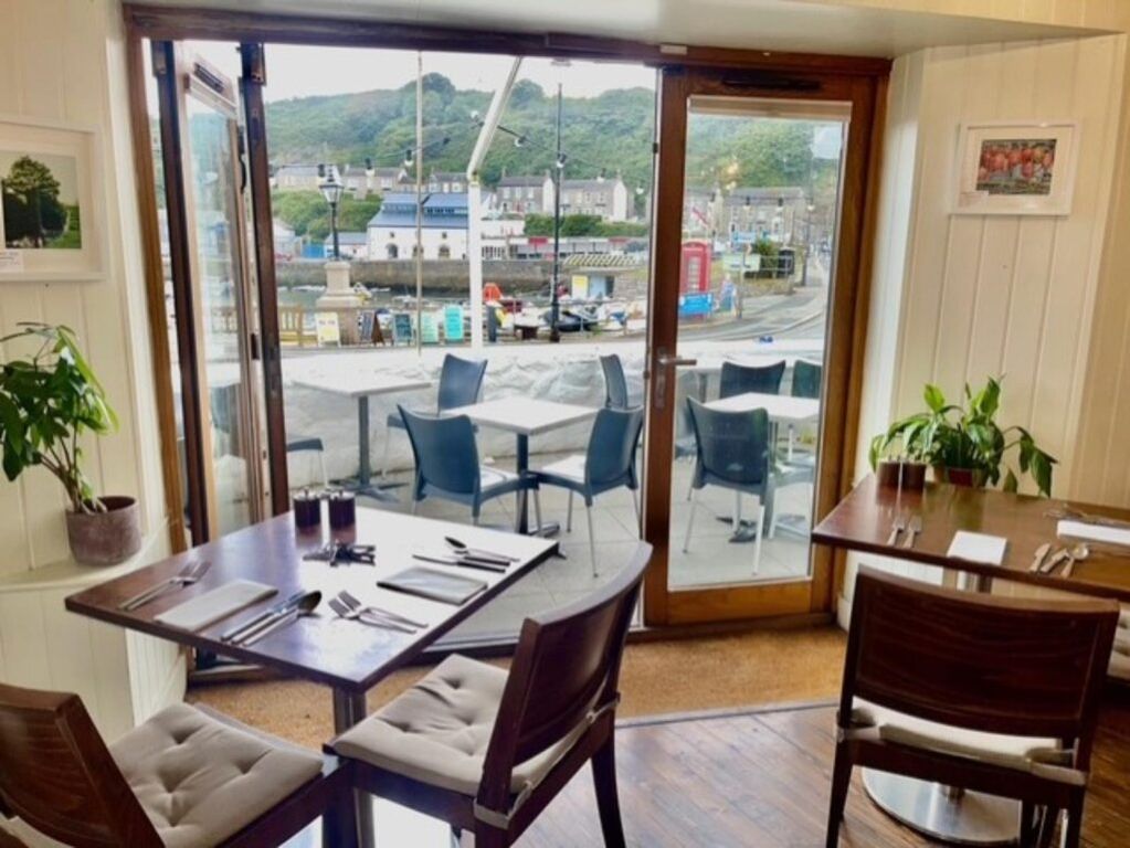 Property photo 3 of 27