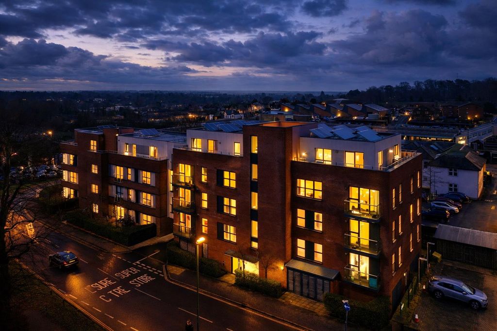 Property photo 1 of 15