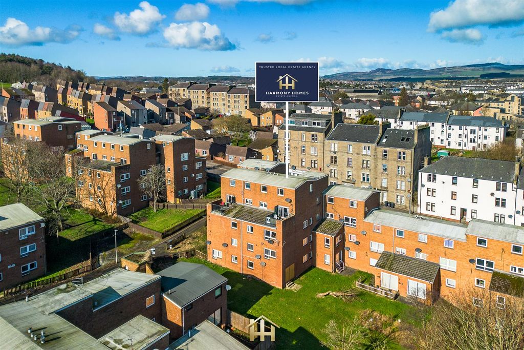 Property photo 2 of 19 32 Kinghorne Court Dd3 6Nz 060326 Edit (2 Of 31) 1