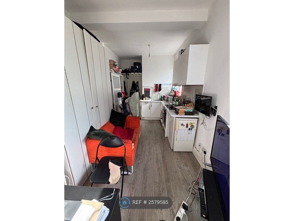 Property photo 2 of 4
