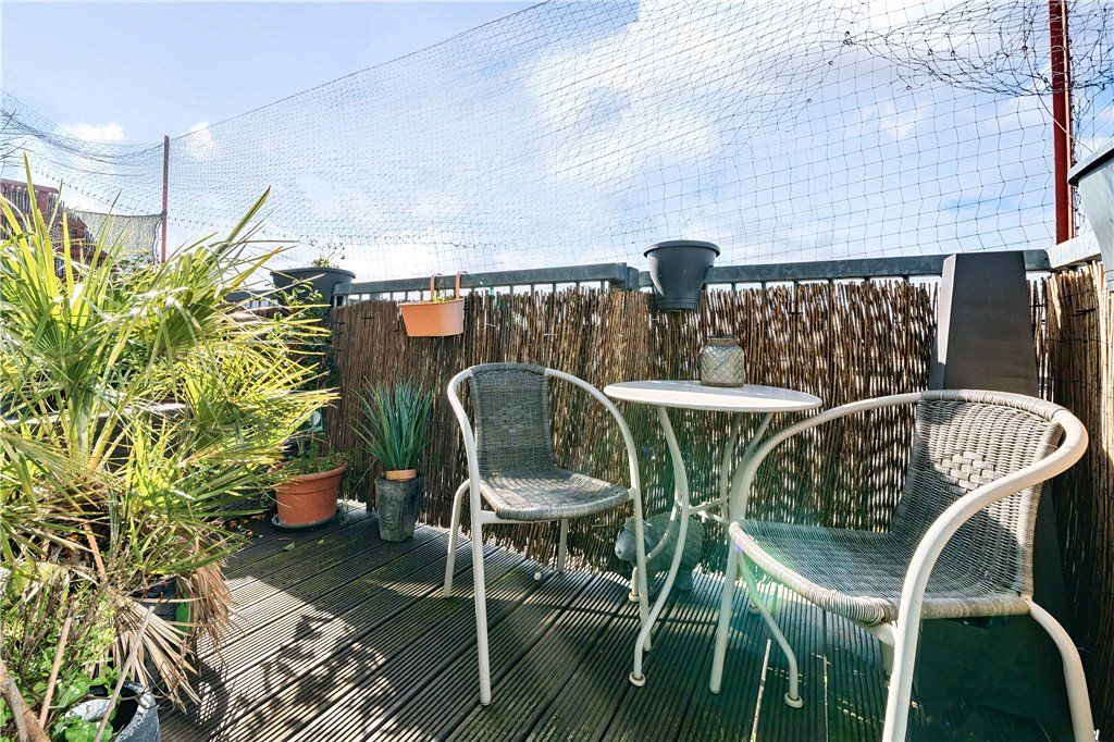 Property photo 3 of 6 Picture No. 04