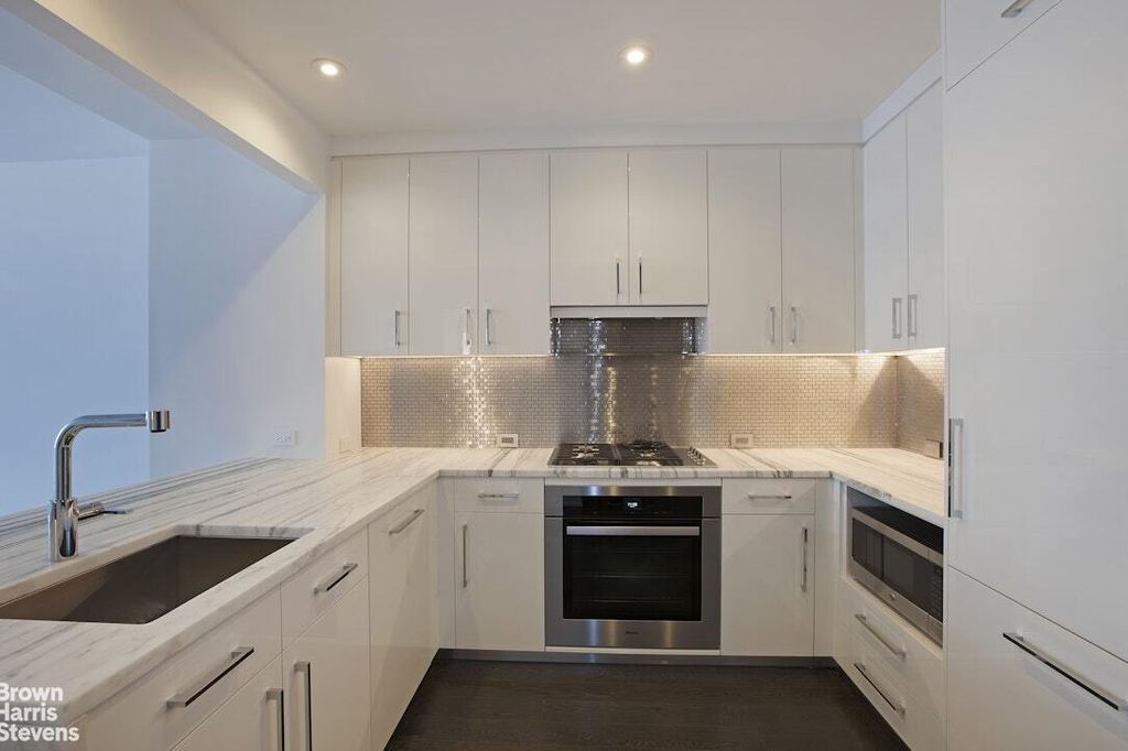 Property photo 3 of 12 <Alttext/>