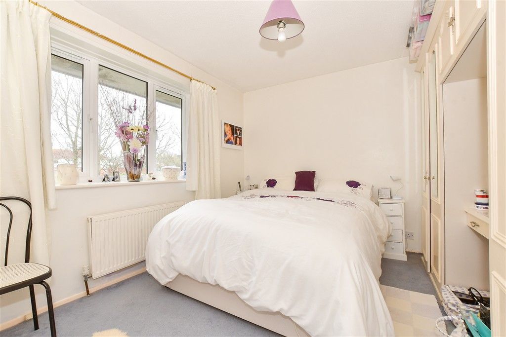 Property photo 1 of 11 Bedroom 1