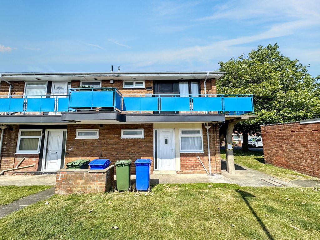Property photo 1 of 3
