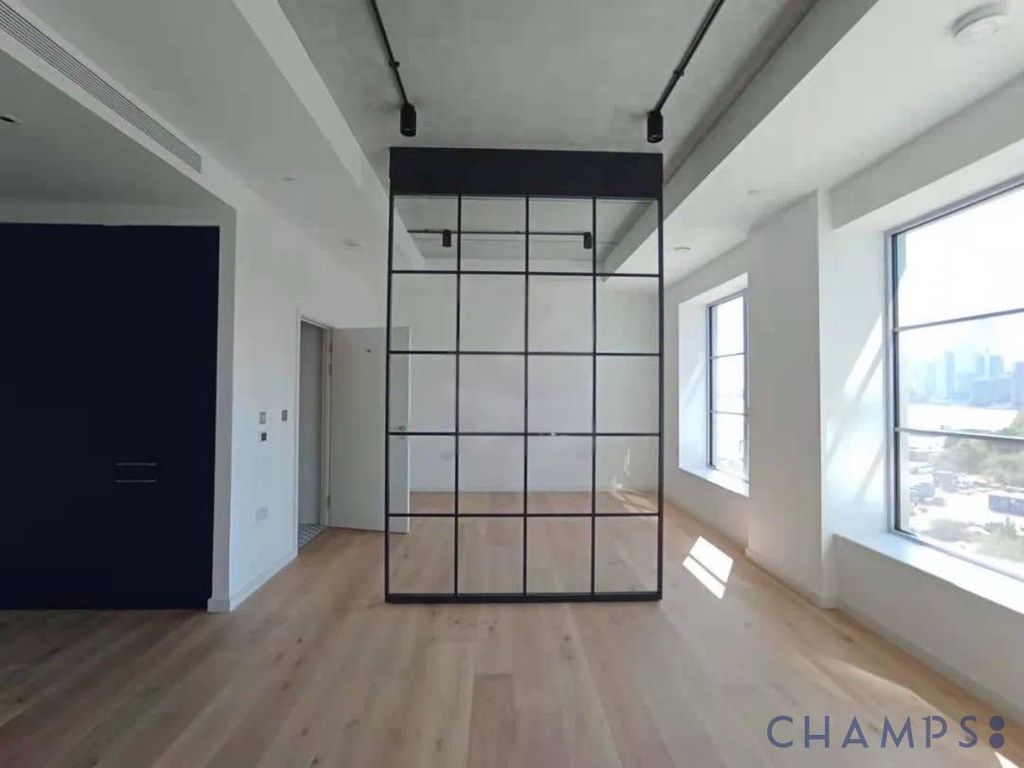 Property photo 1 of 6 Studio For Rent In Douglass Tower