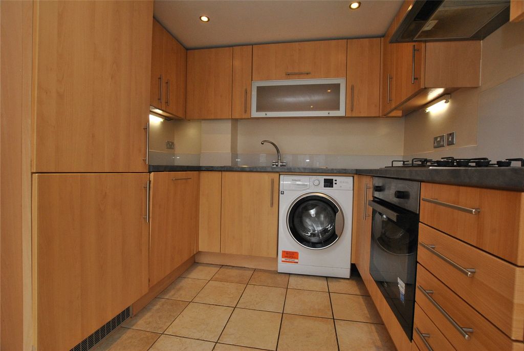 Property photo 3 of 7 Picture No. 04