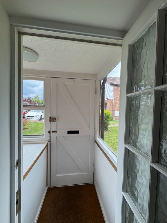 Property photo 2 of 8