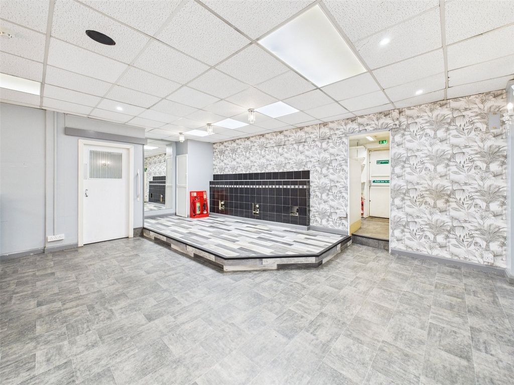 Property photo 3 of 14 Picture No. 07