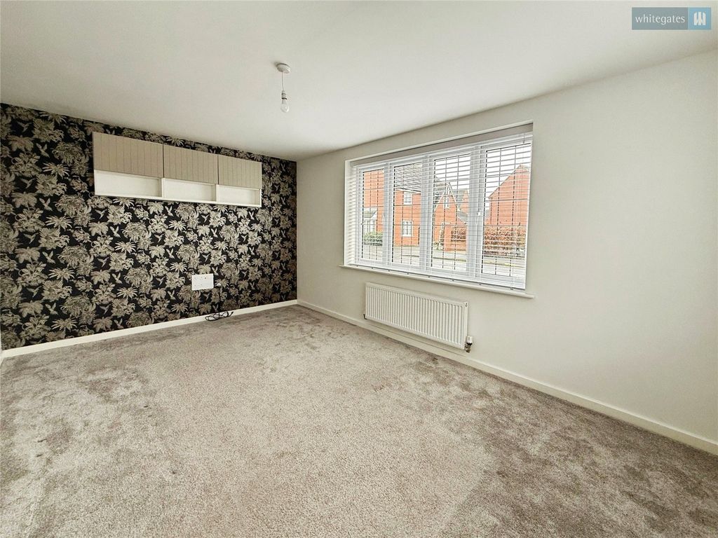 Property photo 2 of 17 Picture No. 05