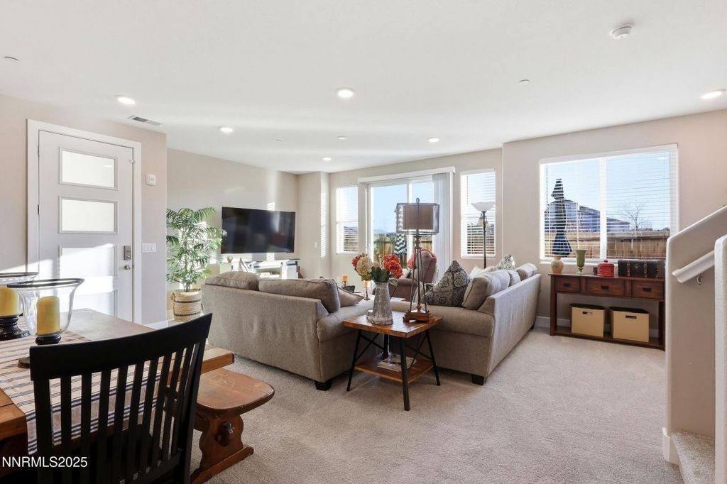 Property photo 2 of 26 <Alttext/>