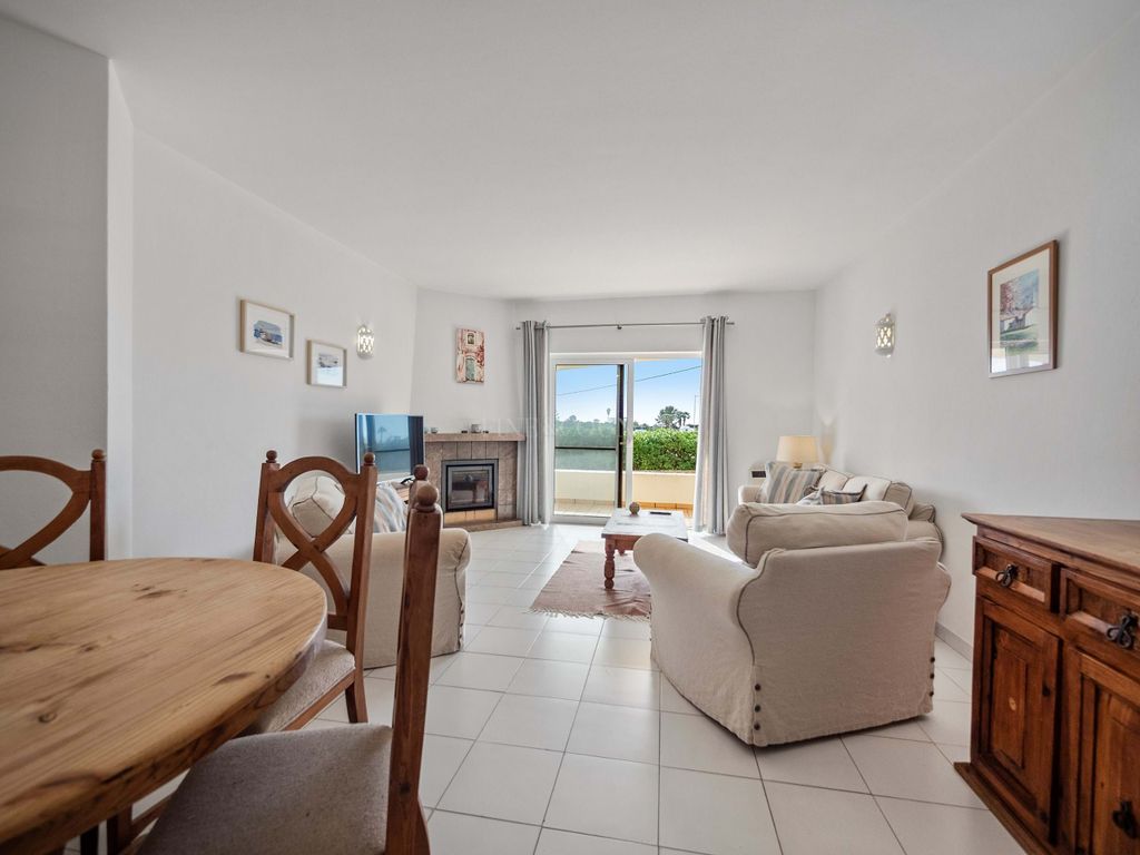 Property photo 3 of 27