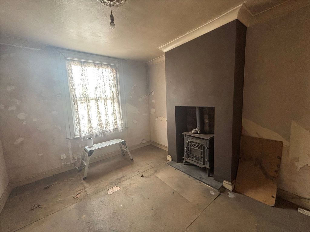 Property photo 2 of 10 Picture No. 08