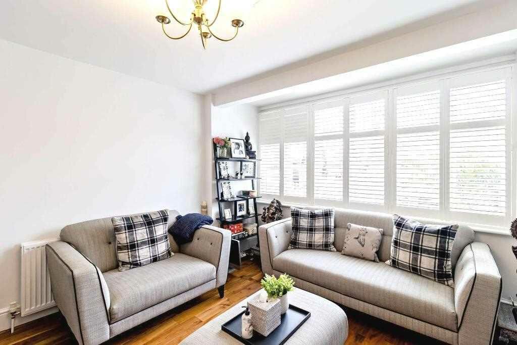 Property photo 3 of 12 Living Room 2.Jpeg