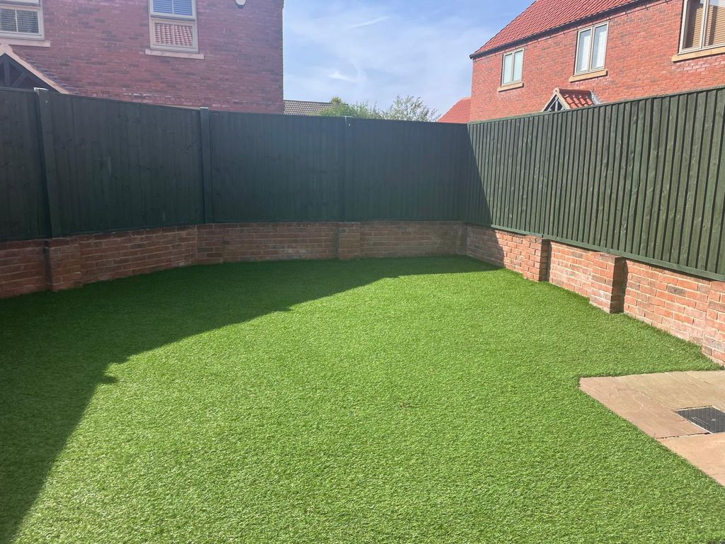 Property photo 2 of 11 View