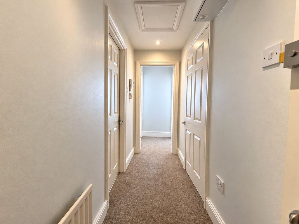 Property photo 3 of 9 Picture No. 07