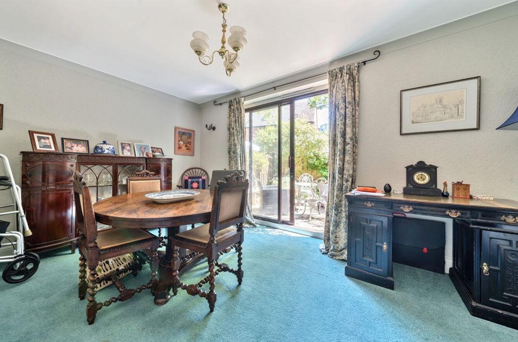 Property photo 3 of 20 14-6821E11Ddf69B-1290419-Arw-14-1