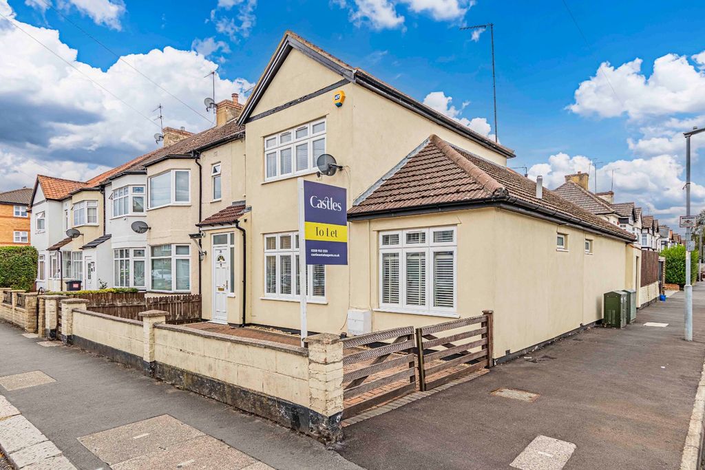 Property photo 1 of 34 Picture No. 36