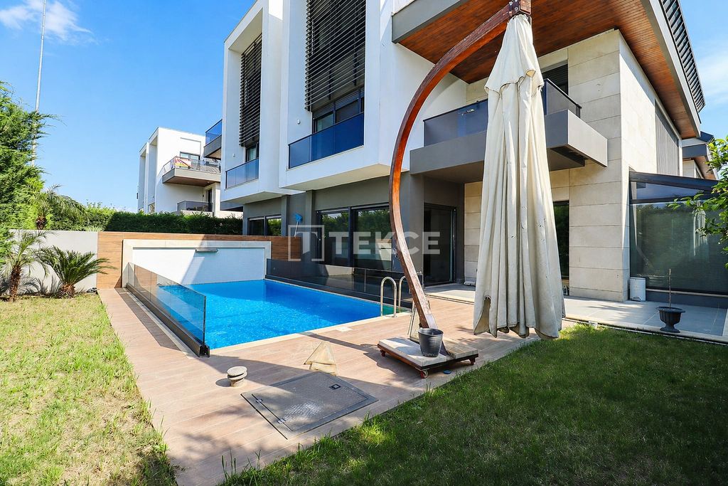 Property photo 1 of 34