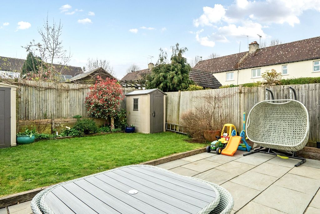 Property photo 3 of 20 Picture No. 05