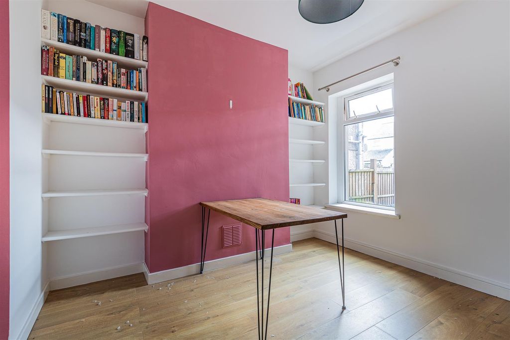 Property photo 3 of 17 41-7.Jpg