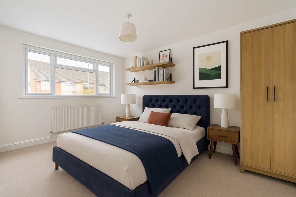 Property photo 3 of 17