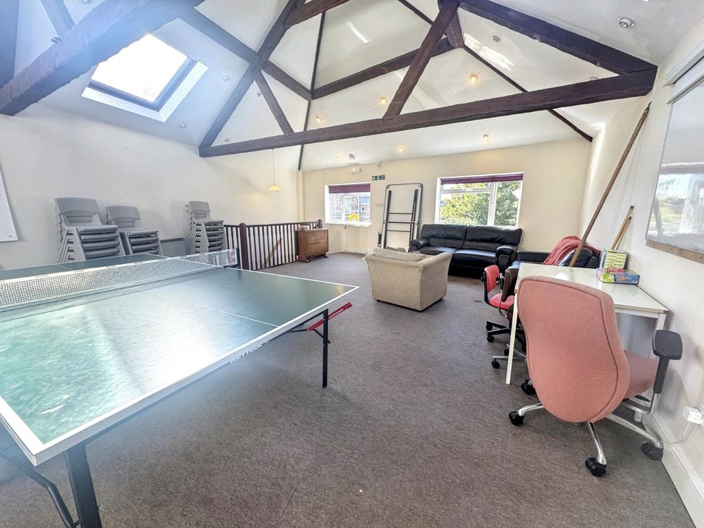Property photo 3 of 12 Picture No. 11