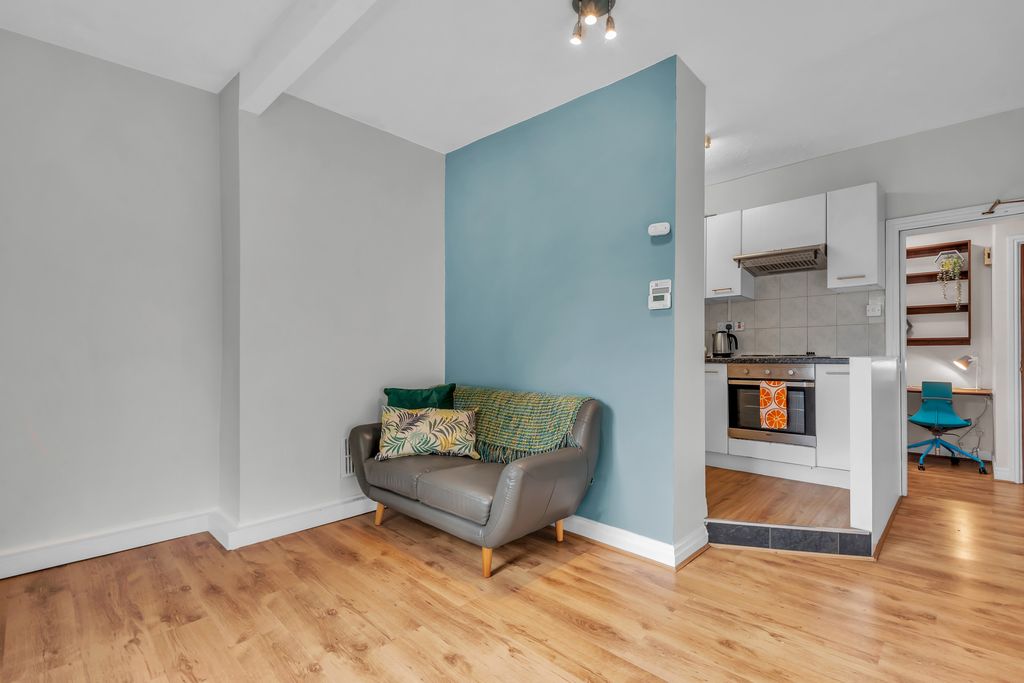 Property photo 1 of 10 Property Photo