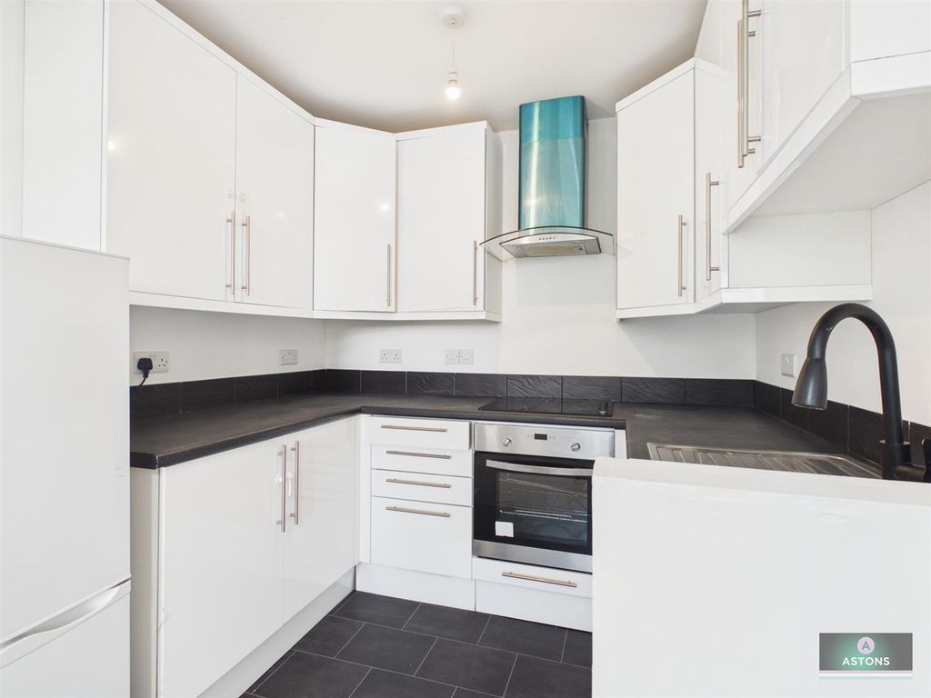 Property photo 3 of 7 Cam02067G0-Pr0417-Still002.Jpg