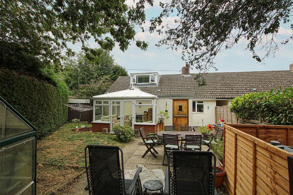 Property photo 1 of 16 Img_1945Gdn.Jpg